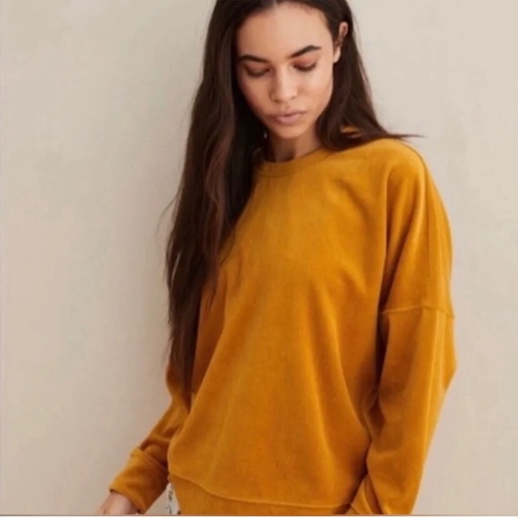 Aerie Mustard Yellow Crewneck Sweatshirt - Picture 10 of 11